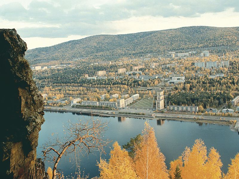 Тысяча и одна панорама Дивных гор (16/17)