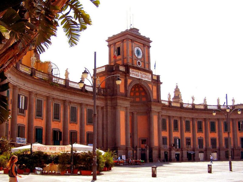 Неаполь в книгах Элены Ферранте (6/14)