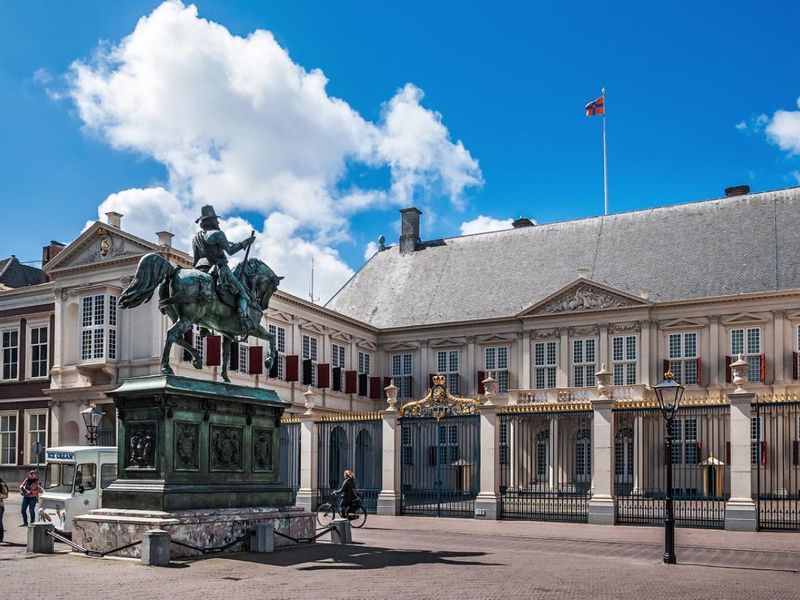 Добро пожаловать в Гаагу! (8/10)