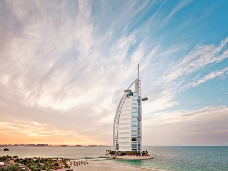 По Дубаю на кабриолете (7/15)