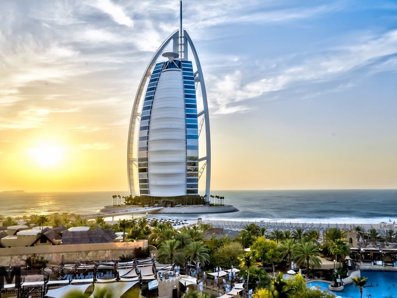 По Дубаю на кабриолете (11/15)