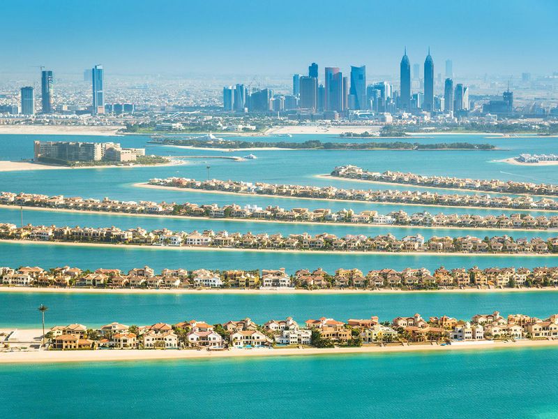 По Дубаю на кабриолете (4/15)