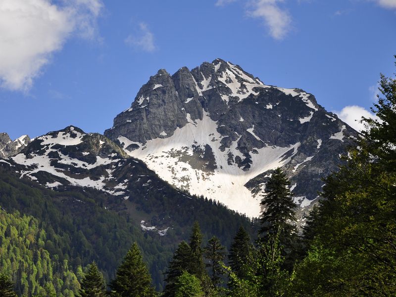 На внедорожнике — к самым живописным местам Абхазии! (7/12)
