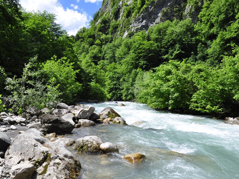 На внедорожнике — к самым живописным местам Абхазии! (8/12)