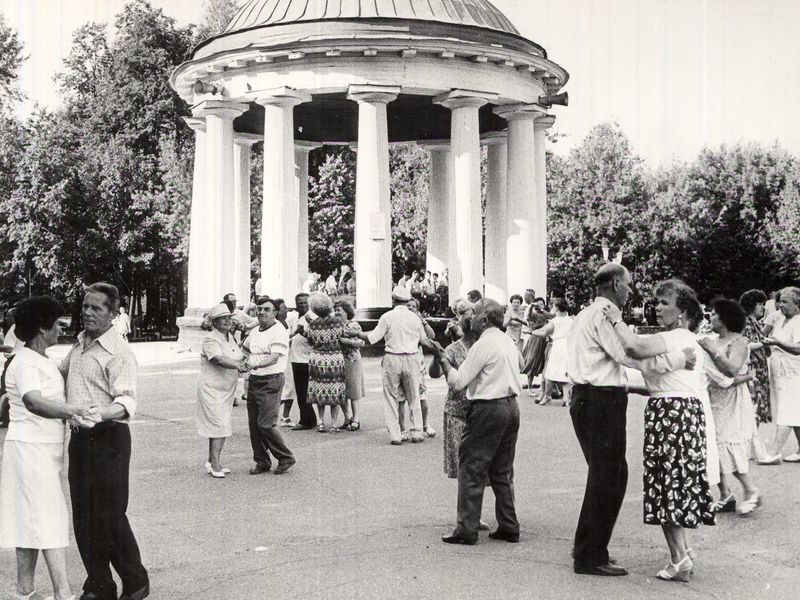 Парк Горького — фабрика счастливых людей (4/12)