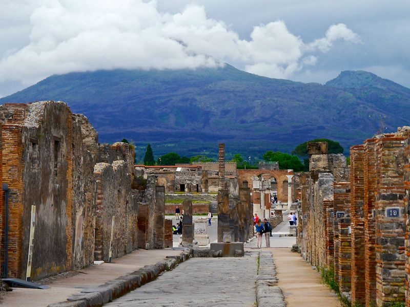 Билеты в Помпеи и Геркуланум без очереди (7/11)