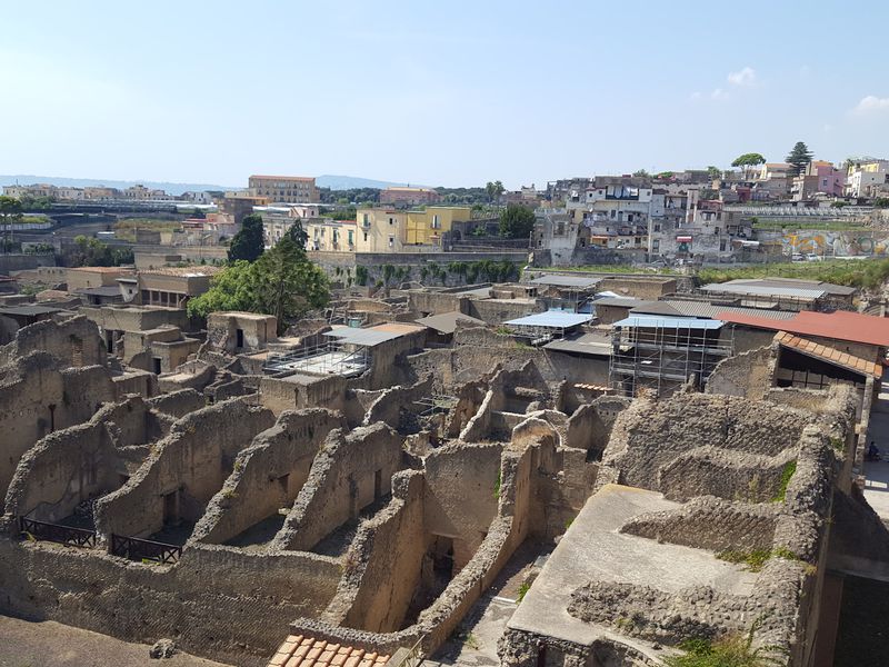 Билеты в Помпеи и Геркуланум без очереди (8/11)