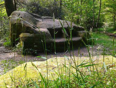 Мини-поход к жертвенному дольмену