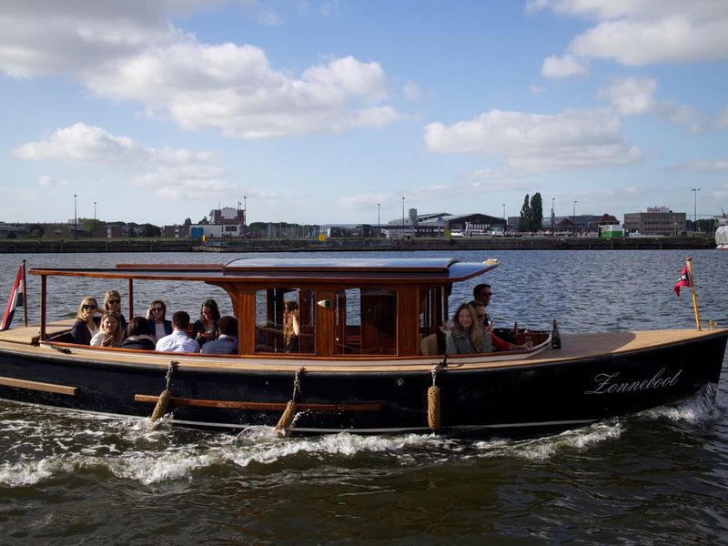 По каналам на катере (4/5)