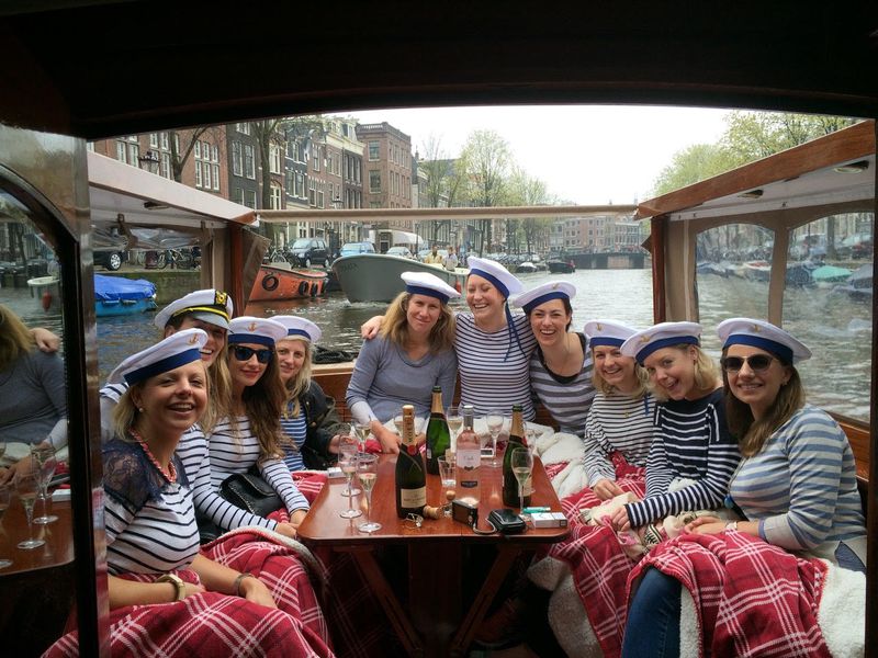 По каналам на катере (2/5)